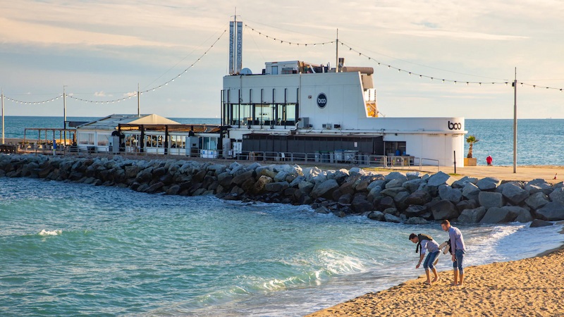 Views of the beaches of Poblenou